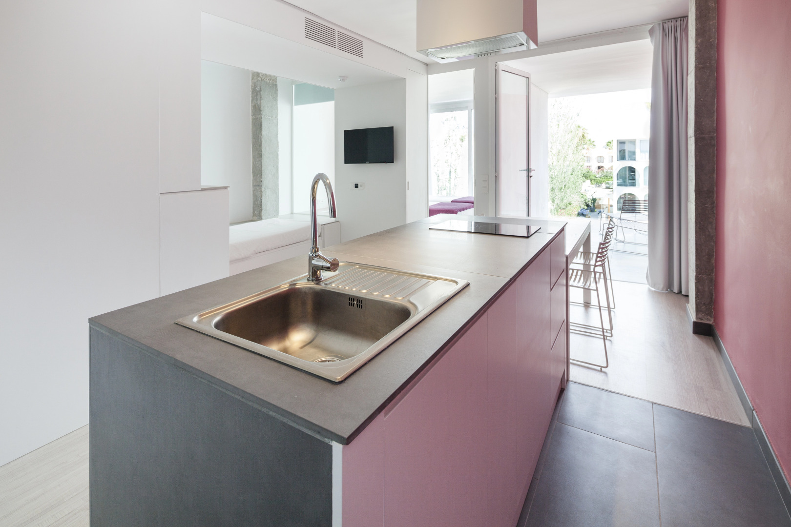 Ebano Hotel Apartments & Spa