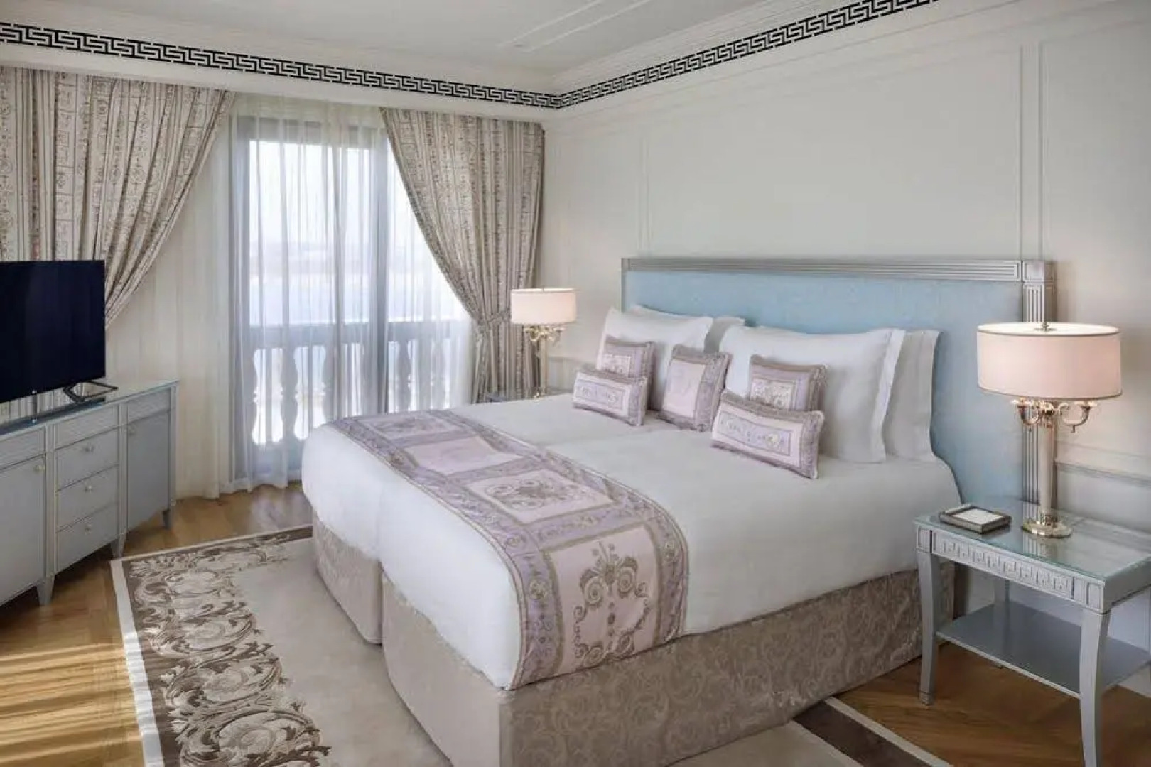 Palazzo Versace Residences Dubai