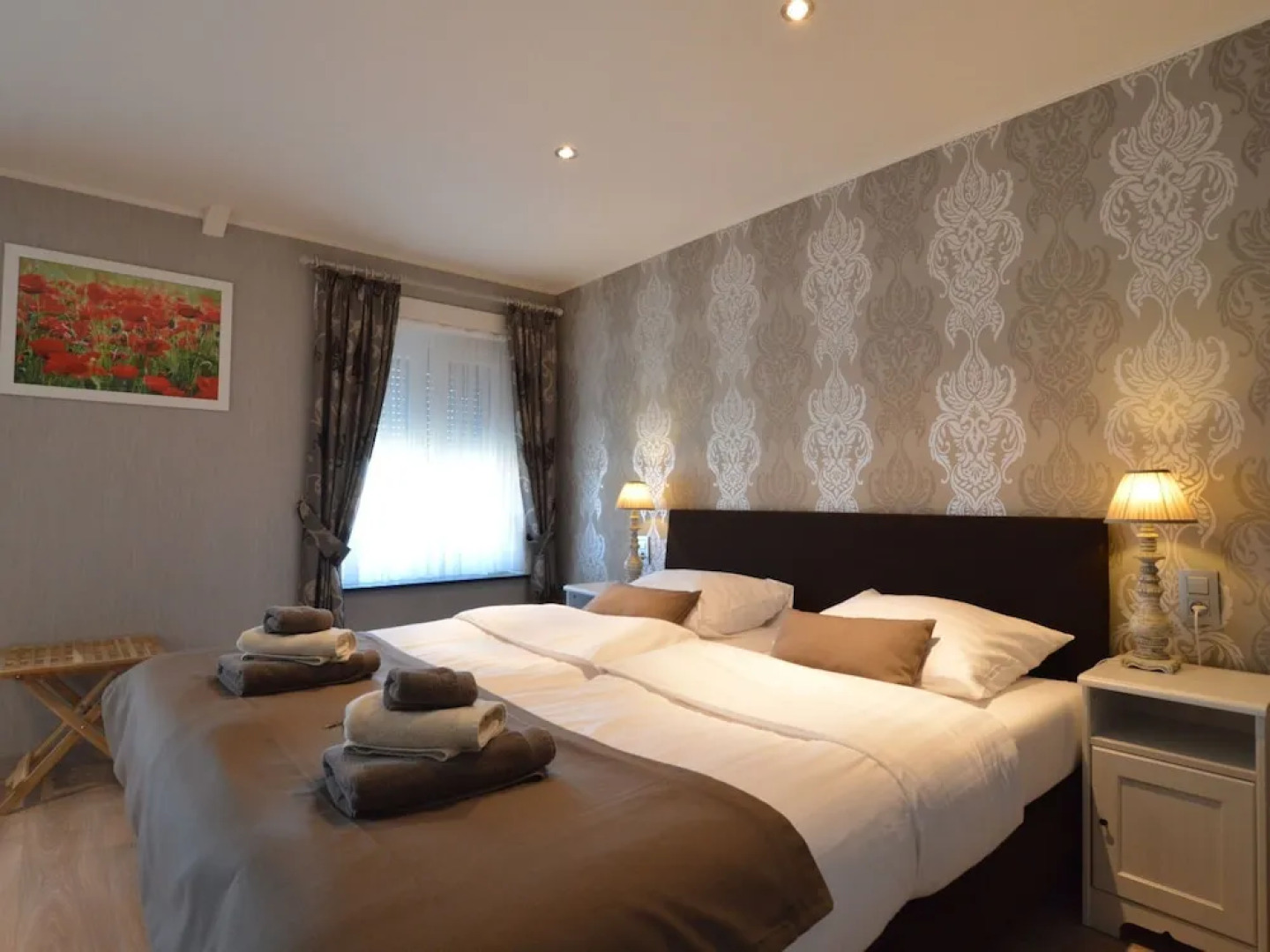 Lavish Villa in Tienen With Terrace & Garden