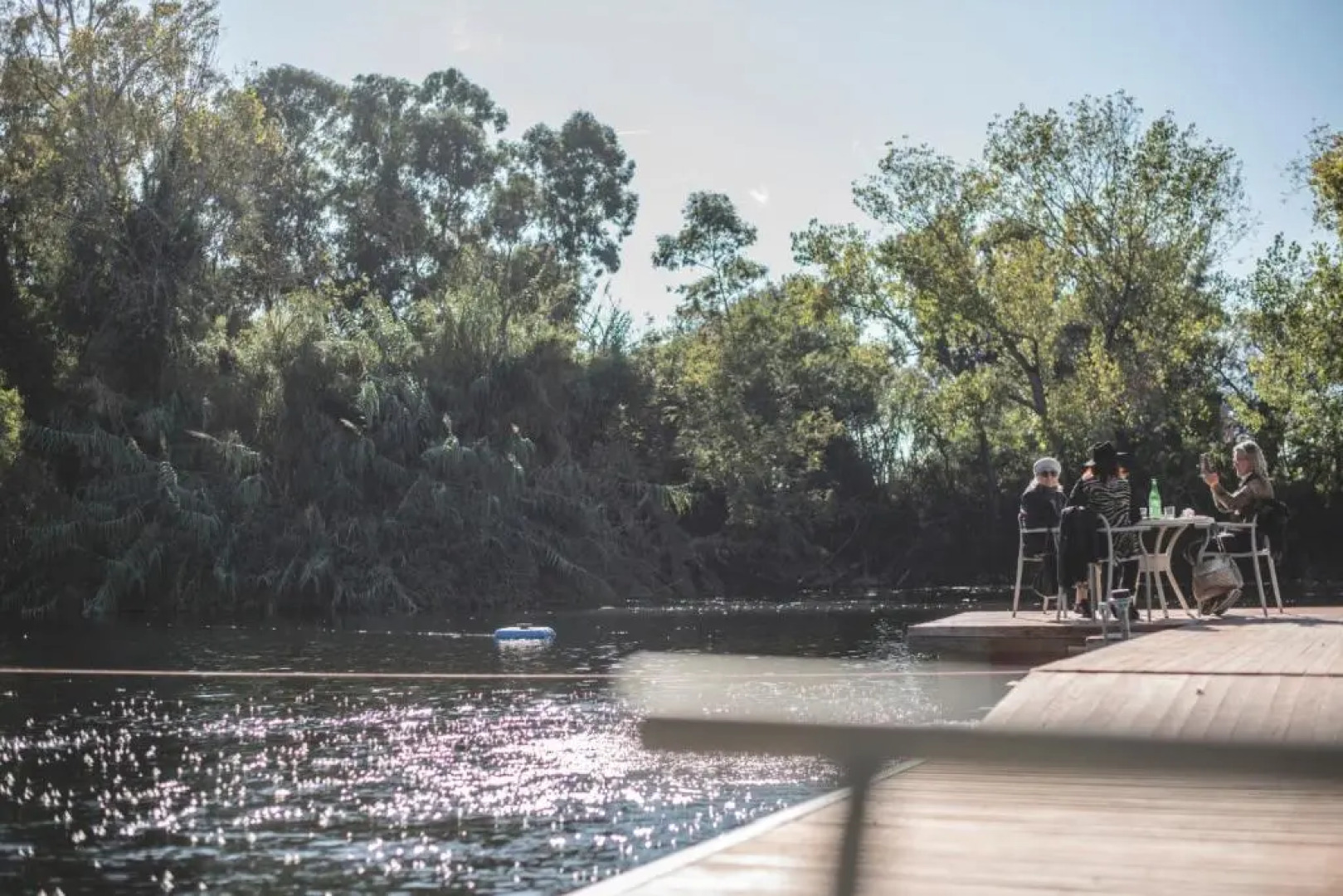 Floating House Embé Experience