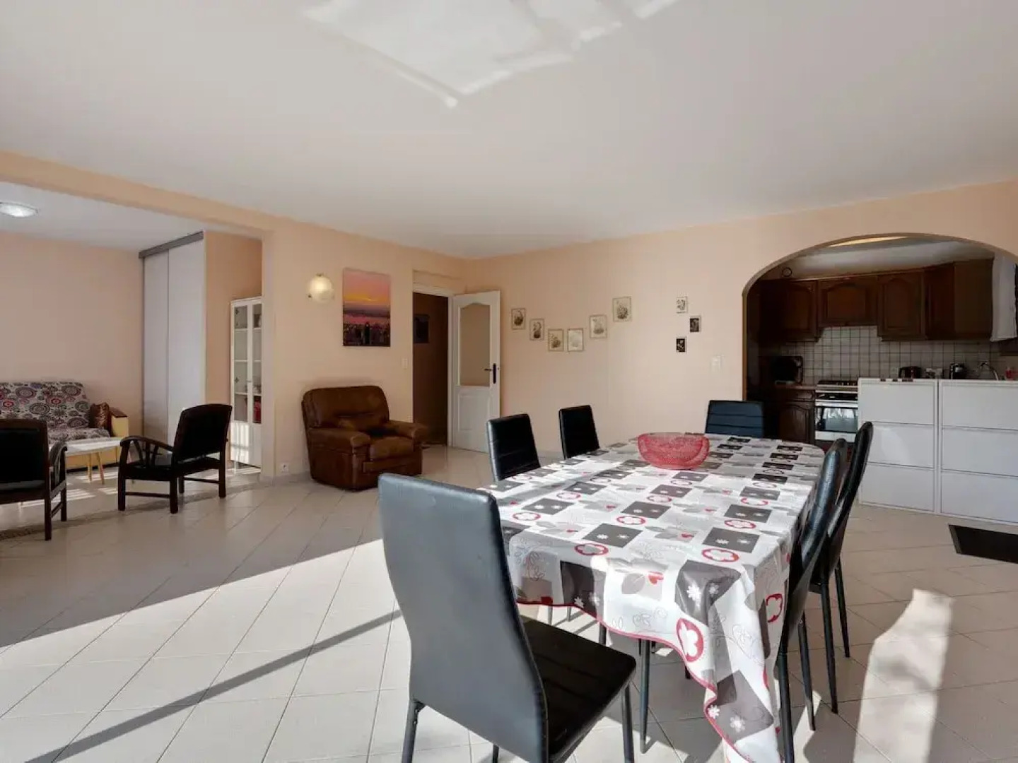 Charming Flat With Pool