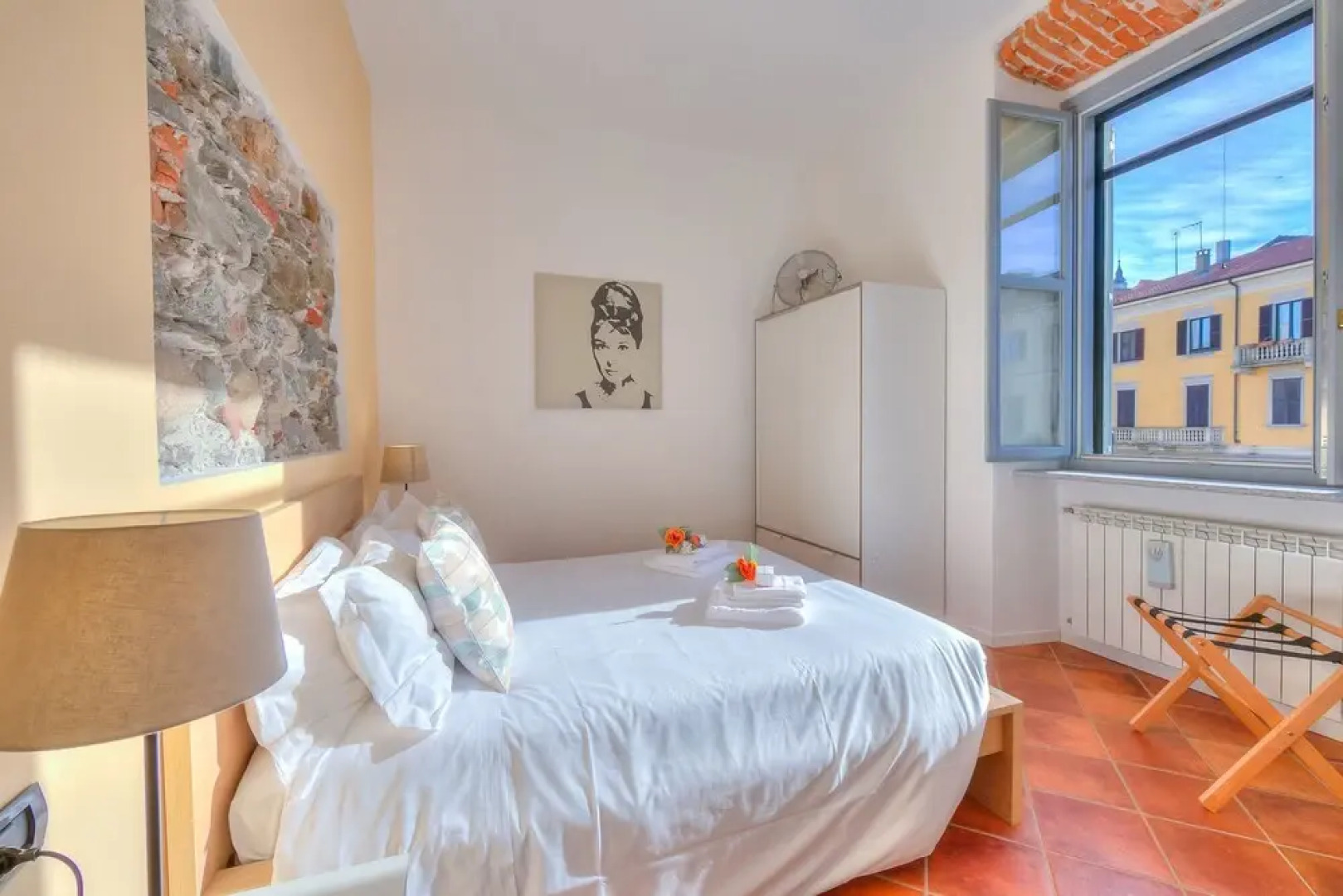 La Dolce Vita Pied Dans L' Eau