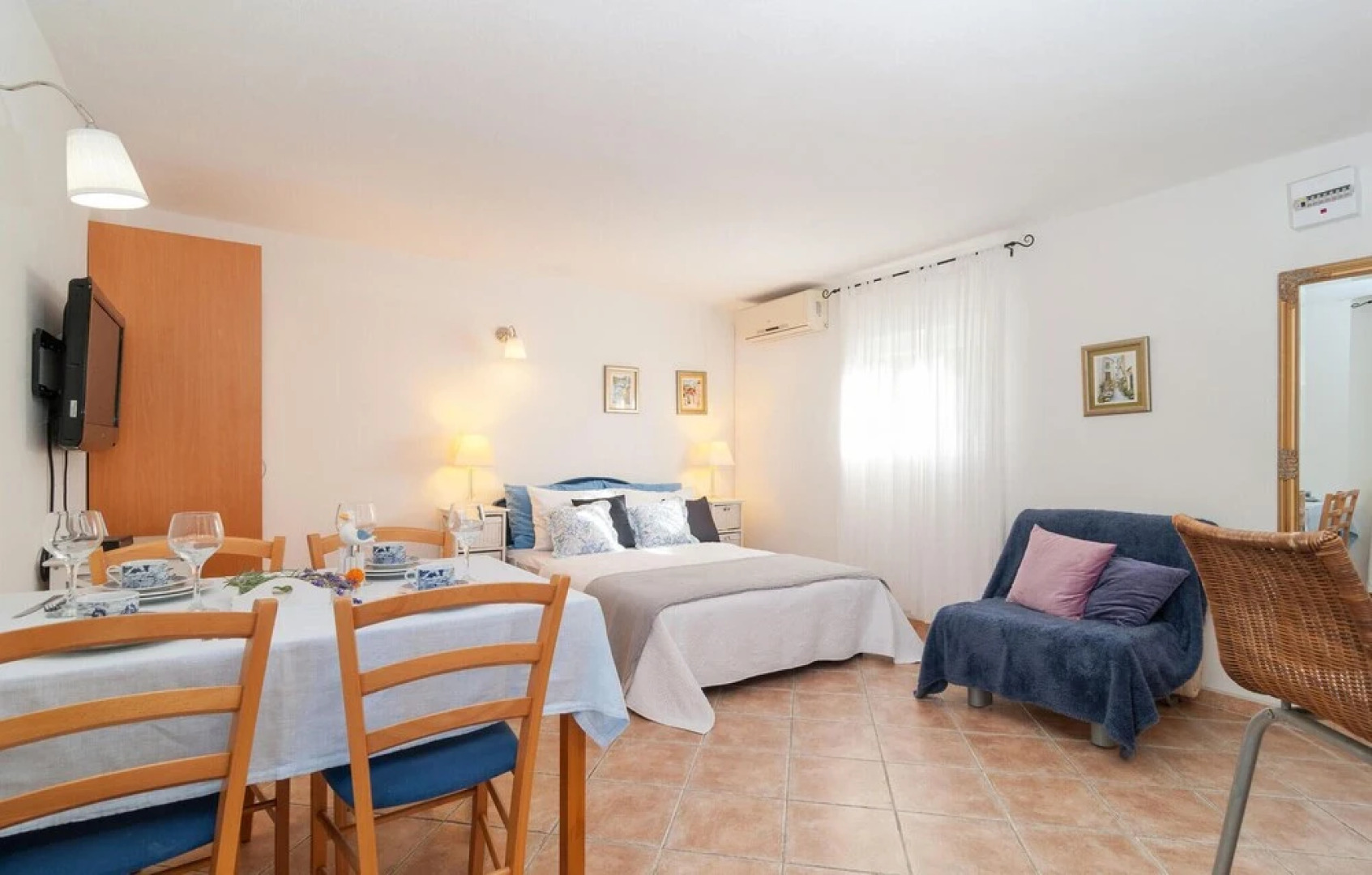 Amazing Home in Milna With Wifi and 6 Bedrooms