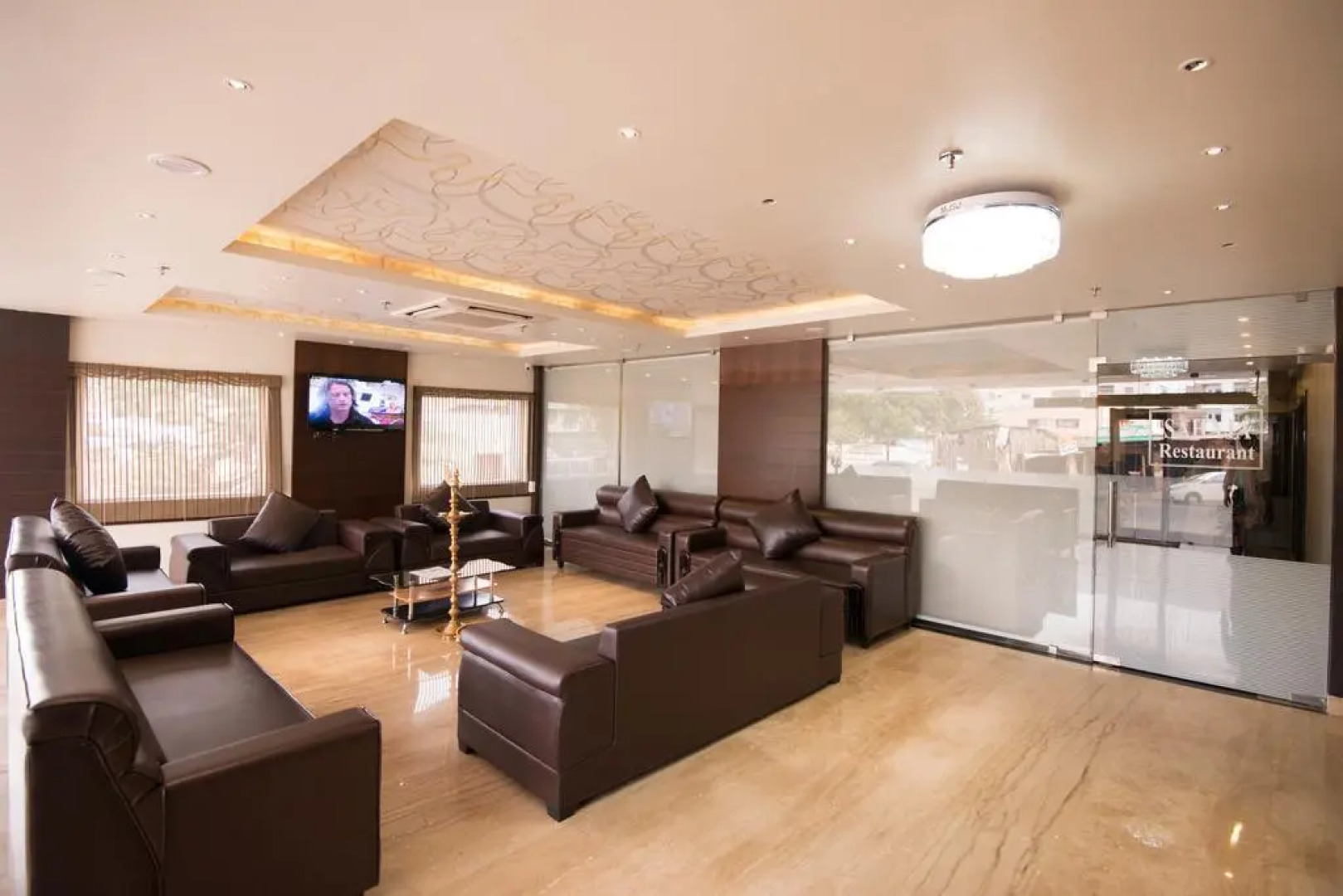 OYO 1302 Hotel Green Apple