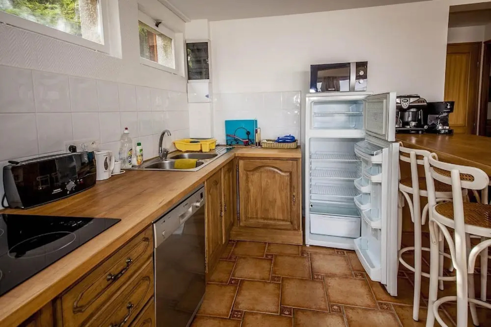 Paris Belvedere With Panoramic View On Paris And Eiffel Tower