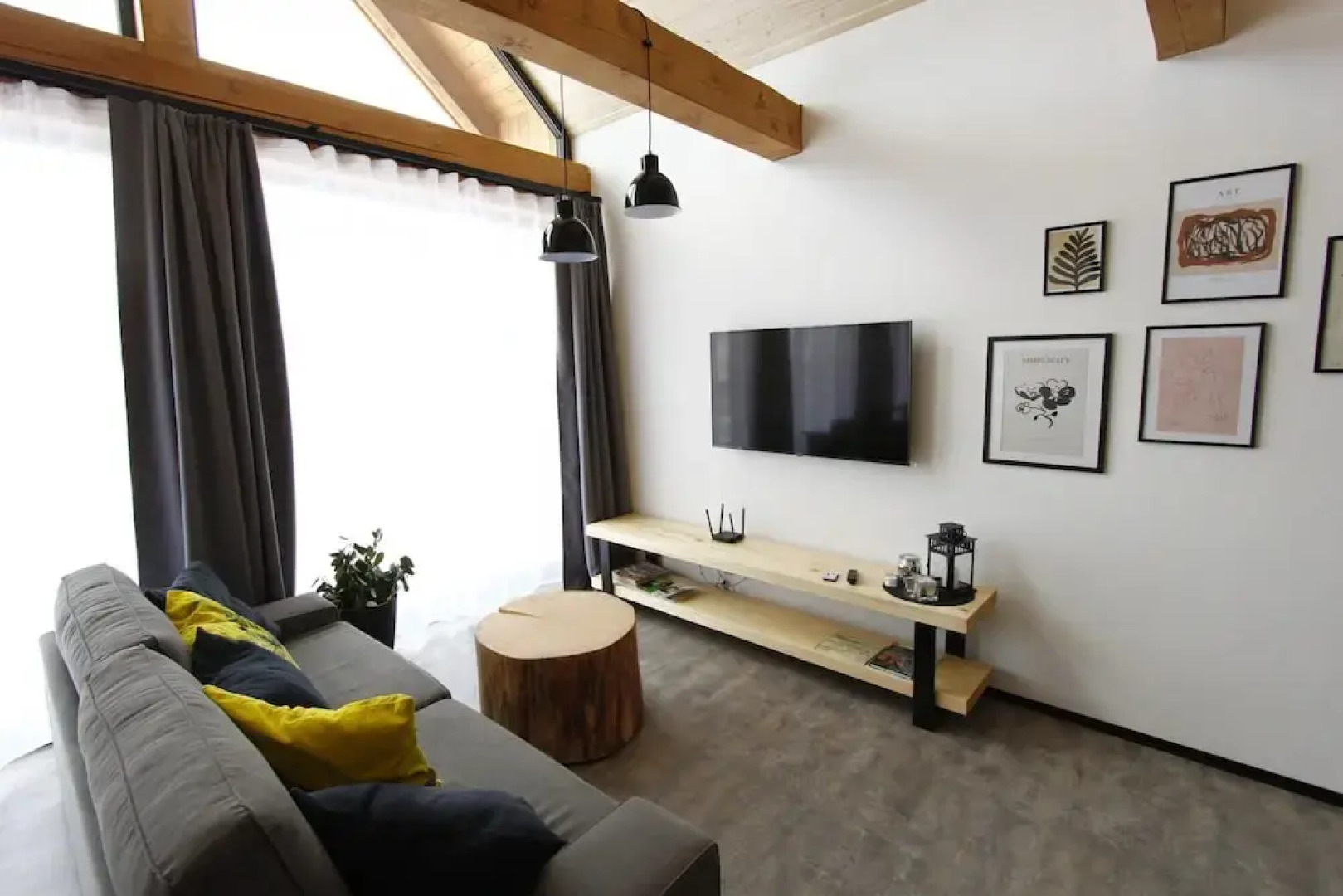 Apartment in Vysocina Near Pernstejn Castle