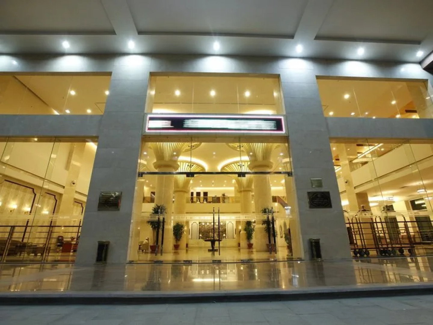 Majestic - Mong Cai Hotel