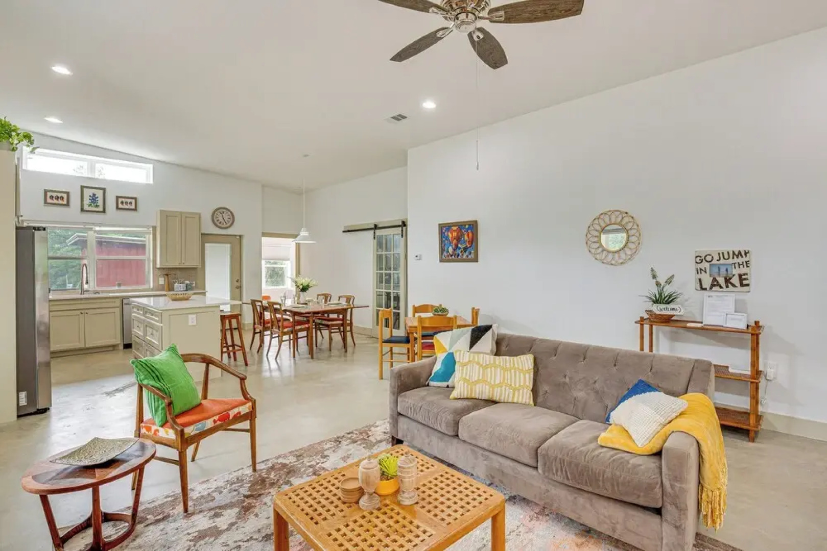 Tranquil Retreat: Half-mi to Cedar Creek Reservoir