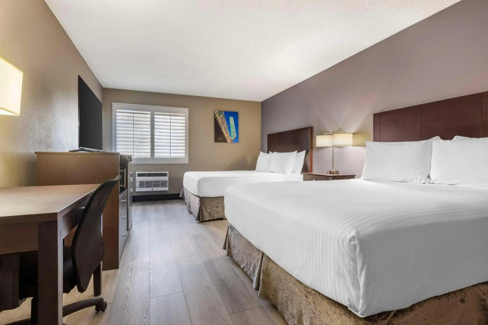 Comfort Inn & Suites Northern Kentucky