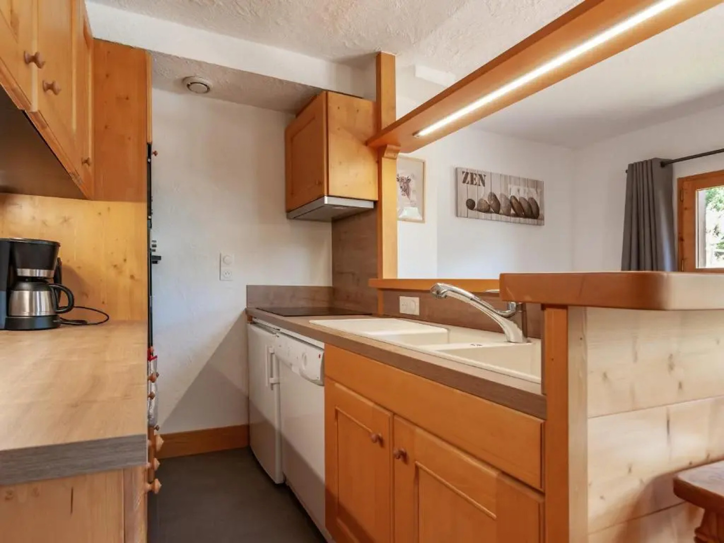 Appartement Méribel, 4 pièces, 8 personnes - FR-1-355-100