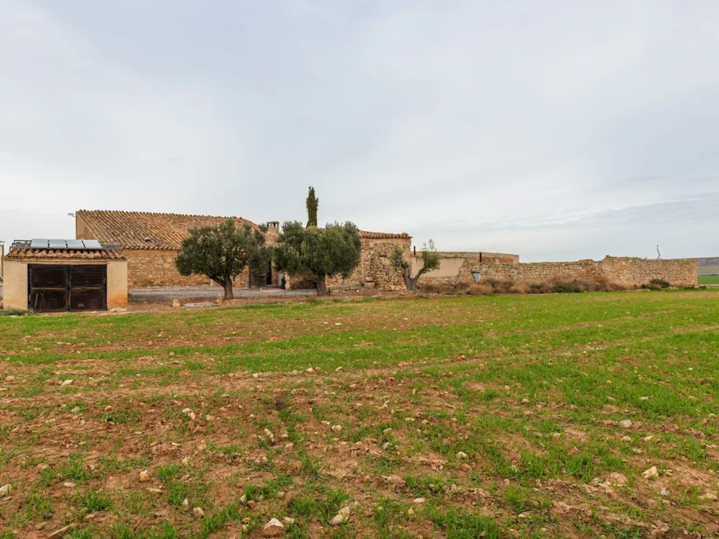Rustic Cottage in Fraga With Private Garden