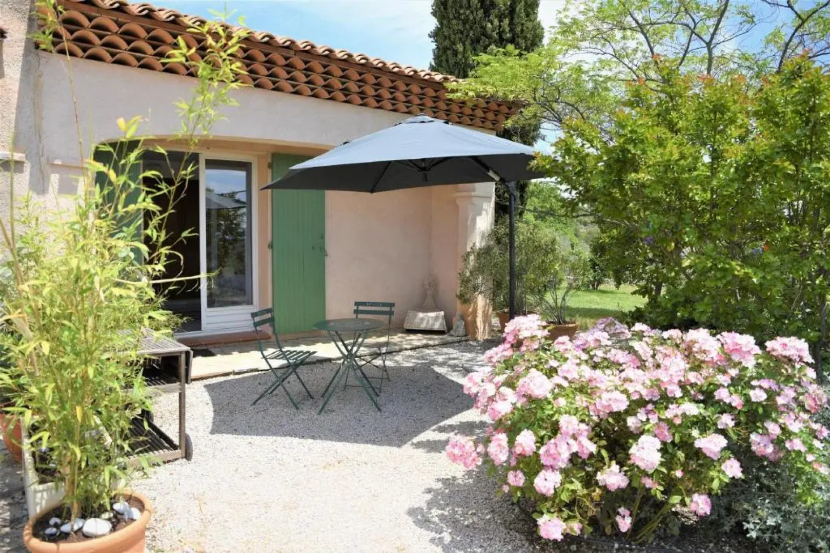 Pantaiahomes My Little Garden