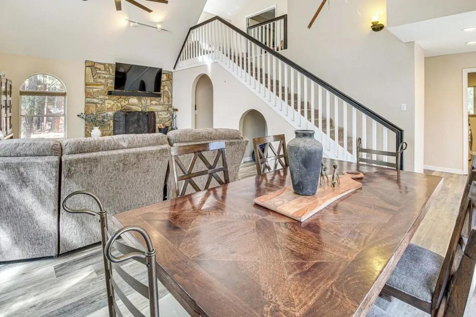 Deck + Game Room: Lakeside 'blue Jay Chalet' Cabin