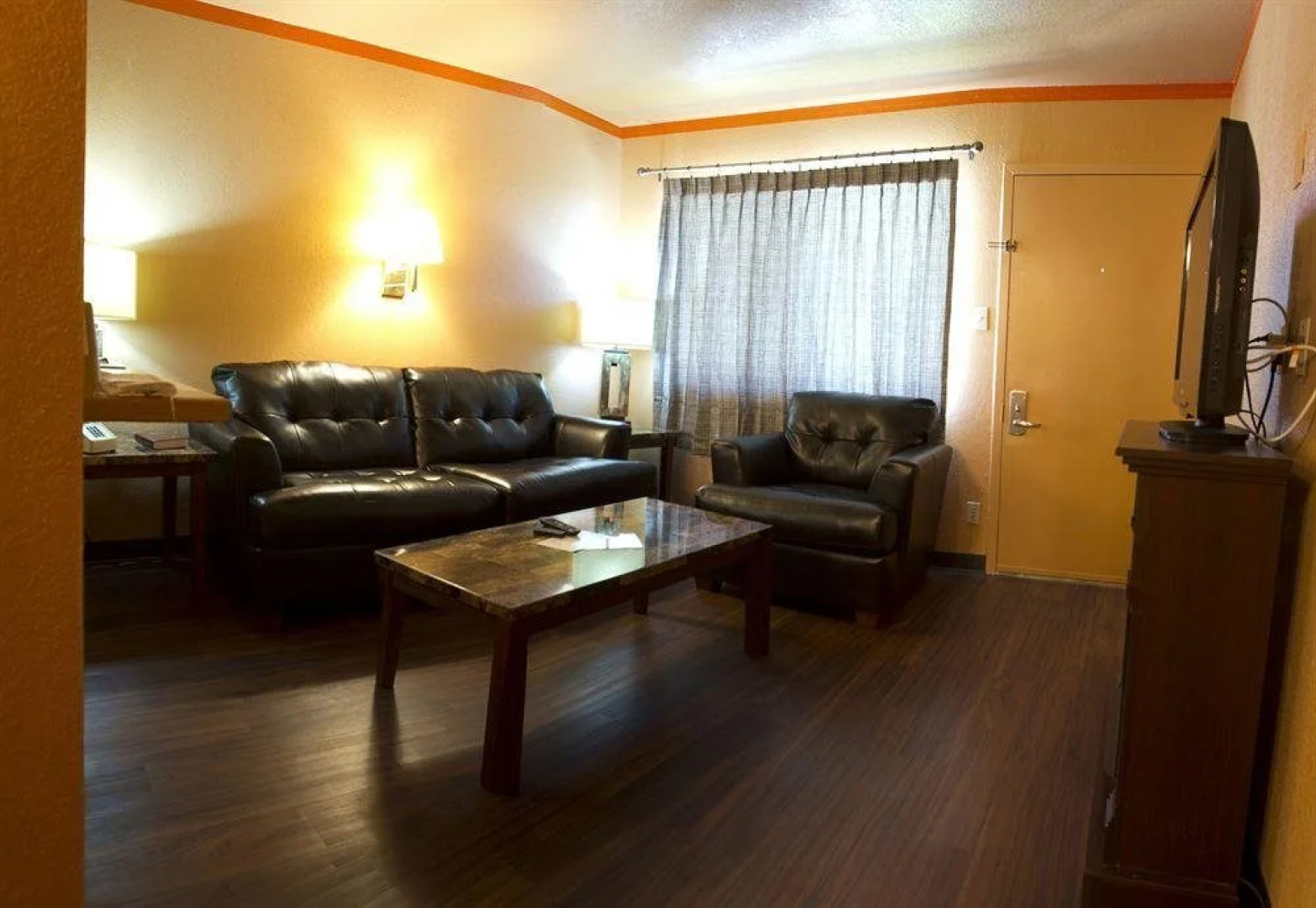 Capitol Inn and Suites Pierre