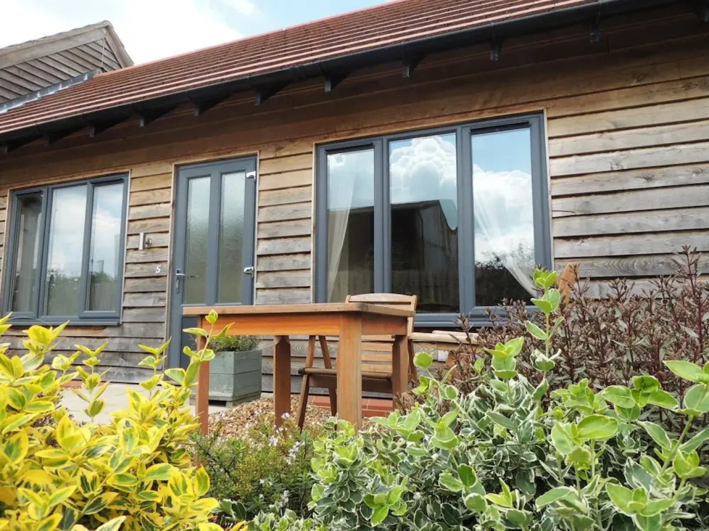 Elm Tree Farm Accommodation