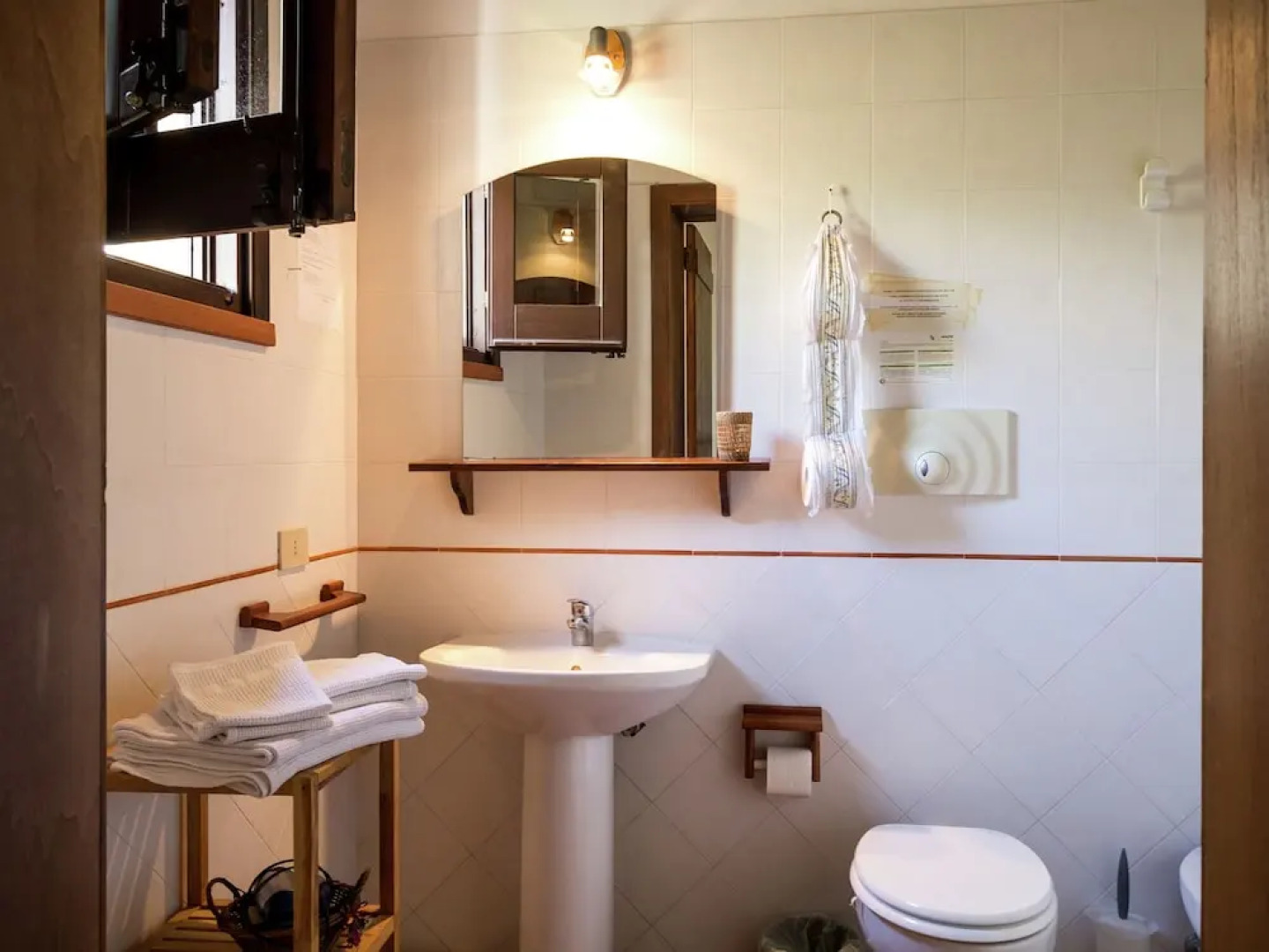 Apartment in Annex With Swimming Pool Right in the Sicilian Countryside