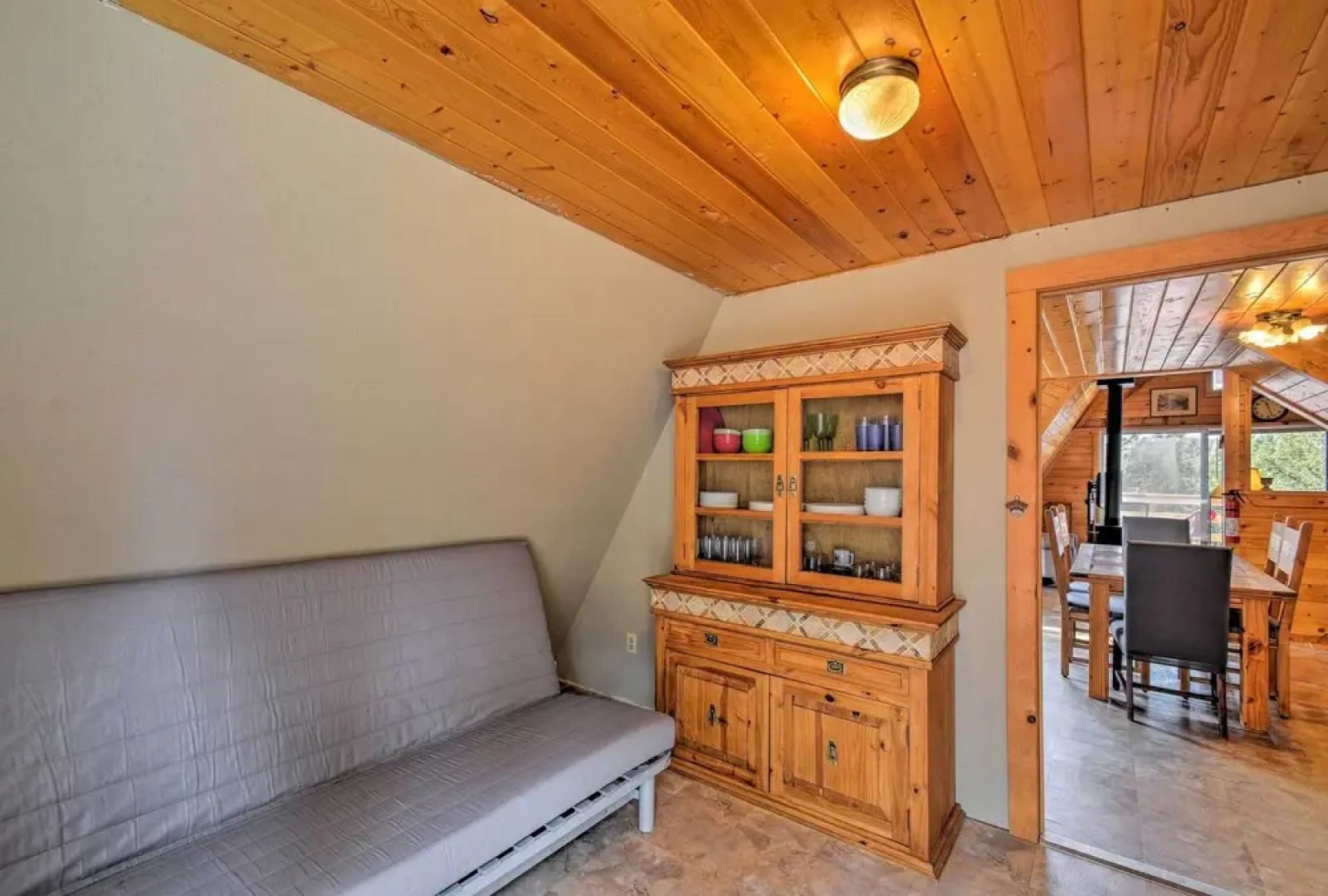 A-frame Cabin w/ Mtn Views: 4 Mi to Cripple Creek!