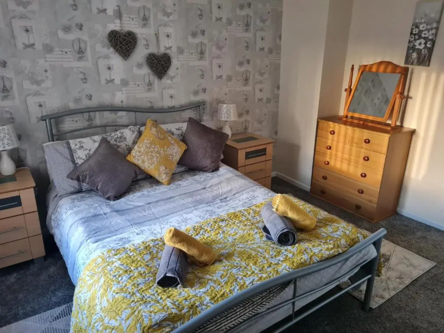 Comfy Quiet Town House