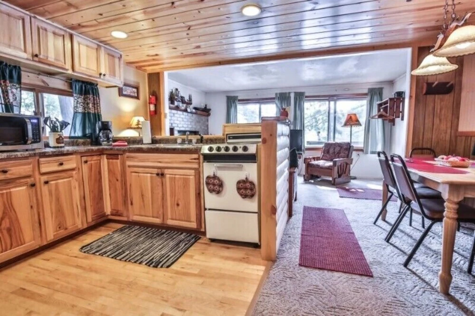 Paton Road 4 - 2 Br Cottage