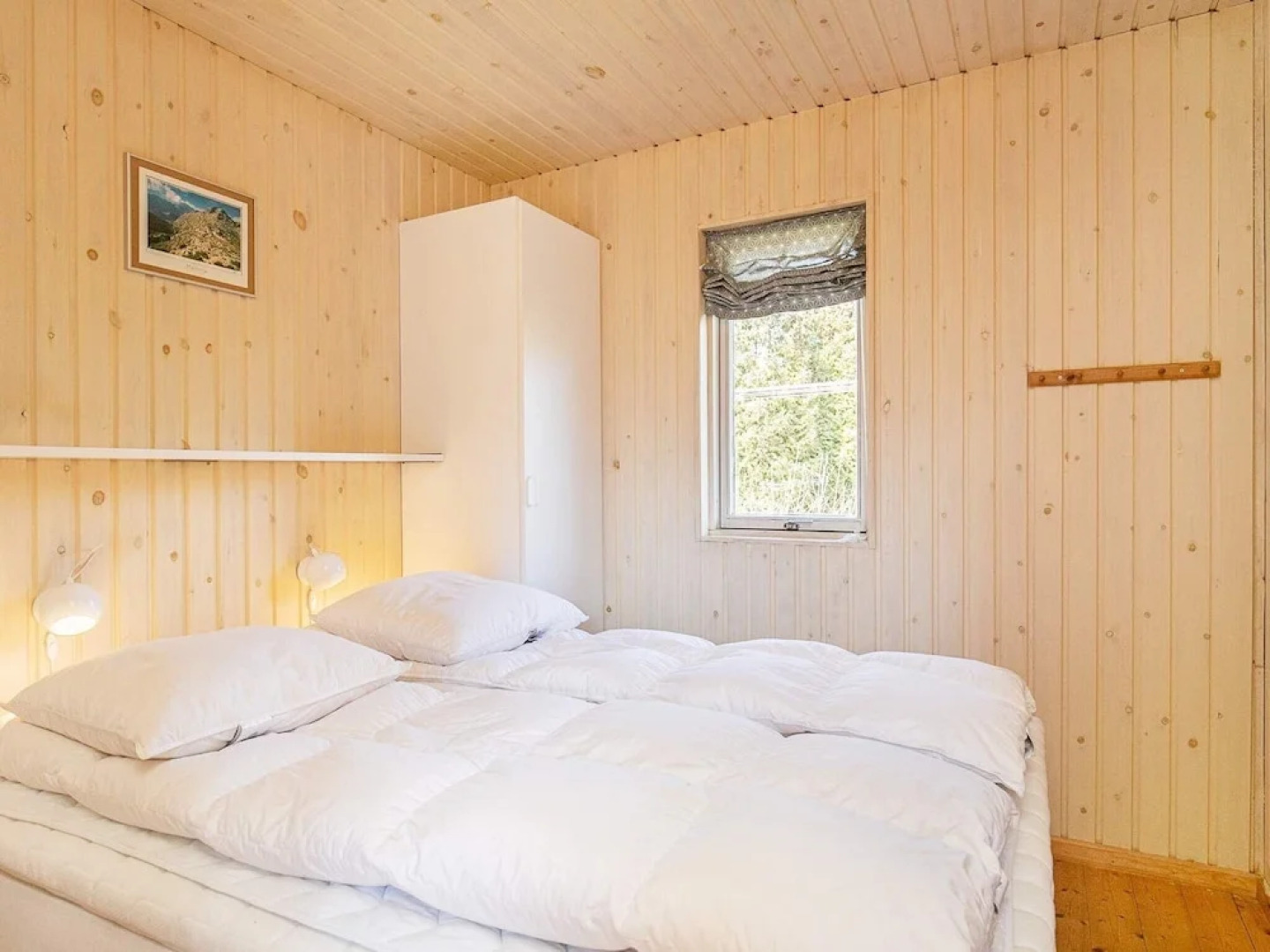 Modern Holiday Home in Humble With Sauna