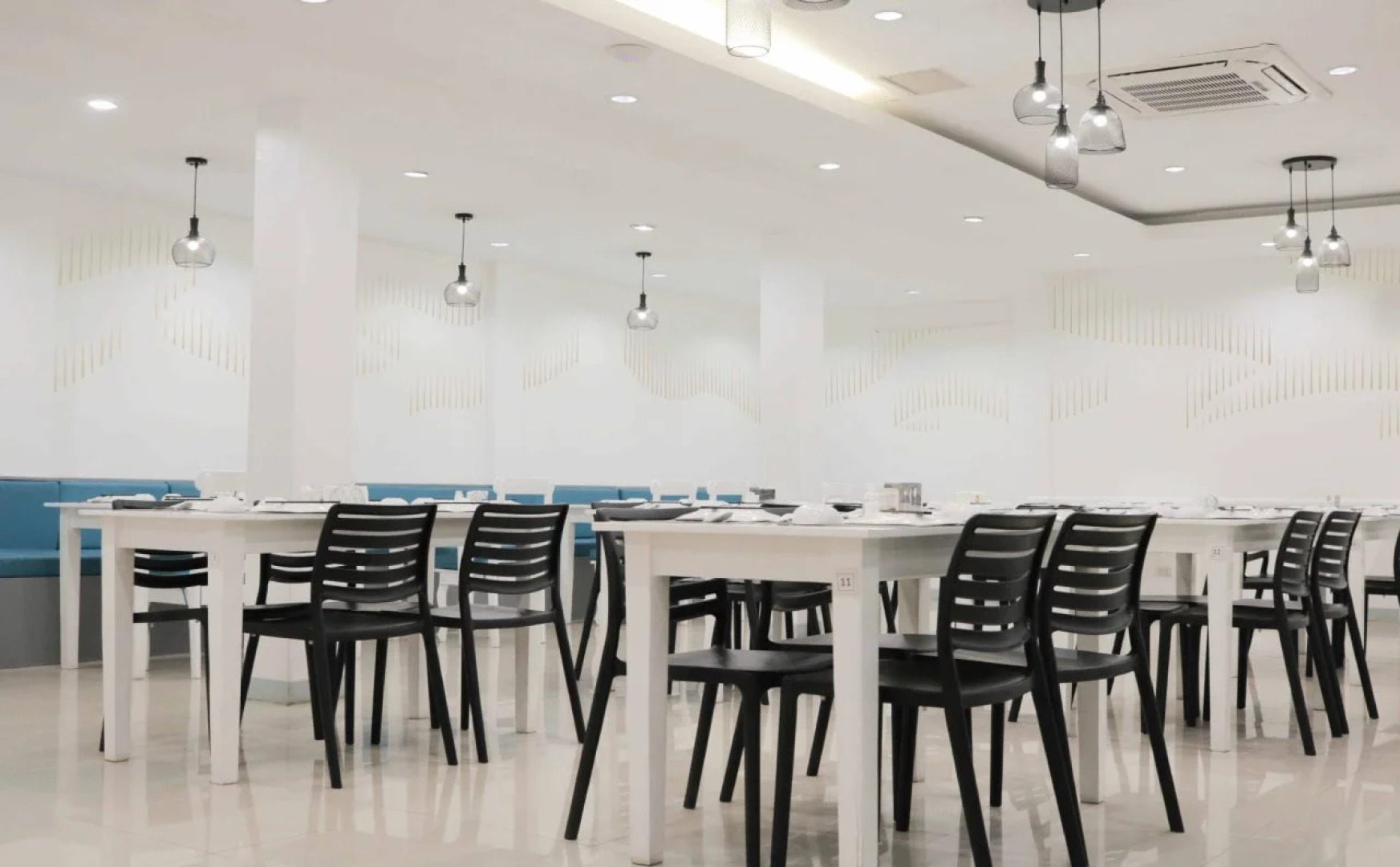 RedDoorz Premium @ Wireless Mandaue Cebu