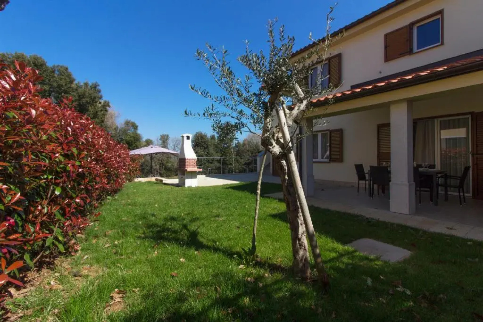 Charming villa Aurora with private pool 200m from the beach for up to 10 persons