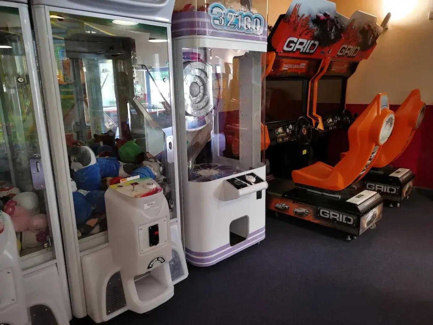 Snowdonia Holiday Sea Beach and Mountains View