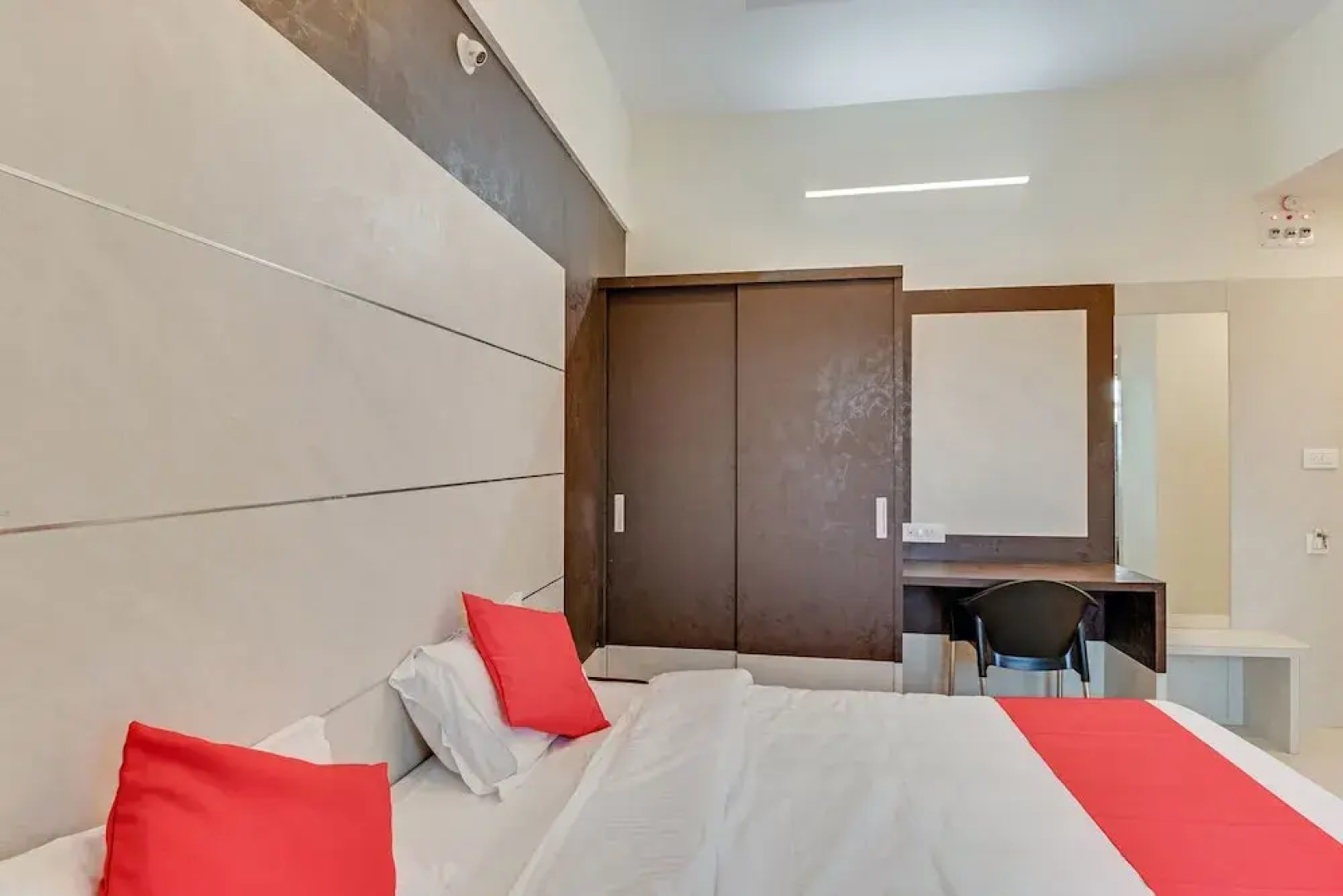 OYO 48302 Sky View Lodge