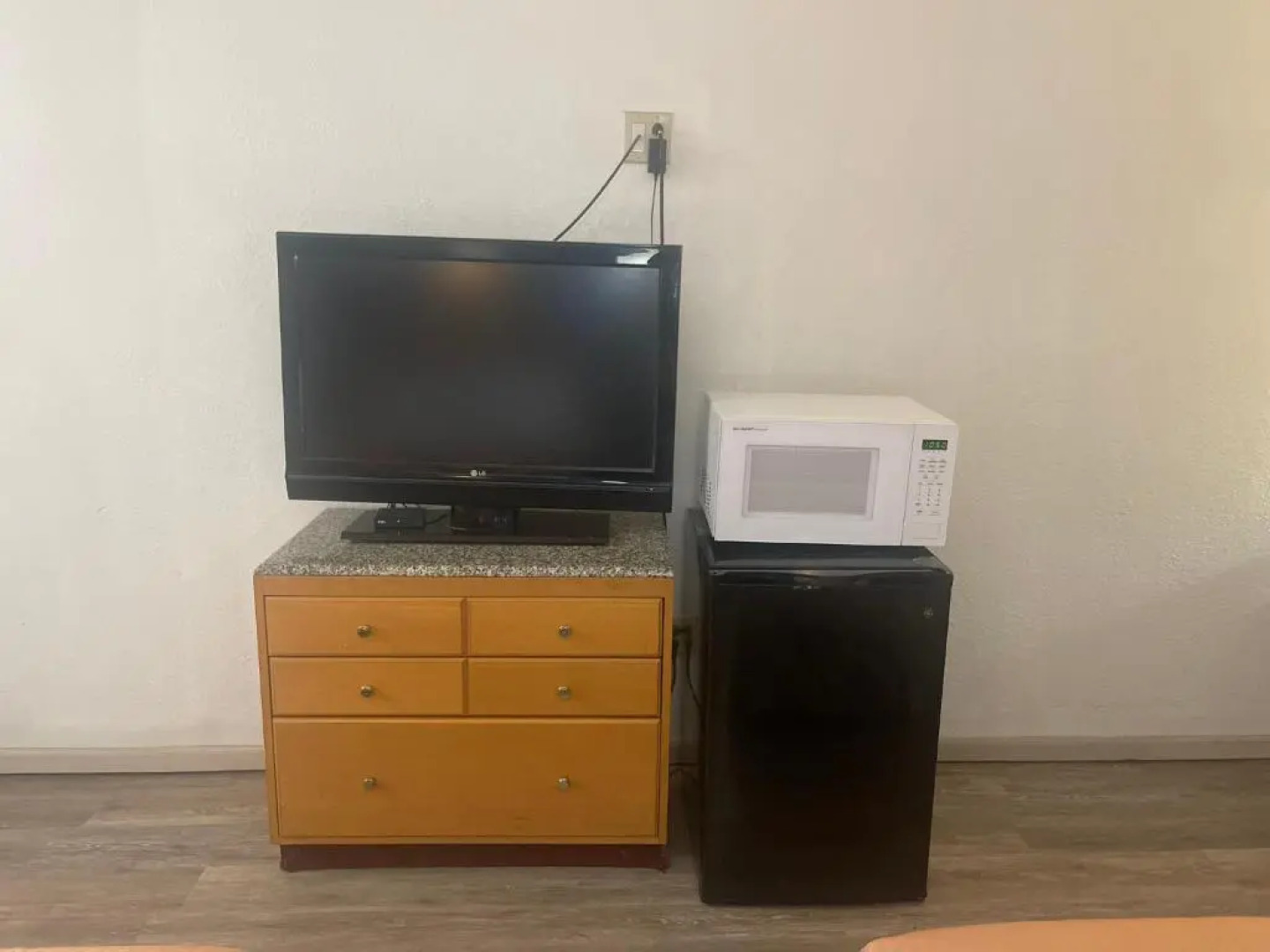 Express Inn & Suites Junction City