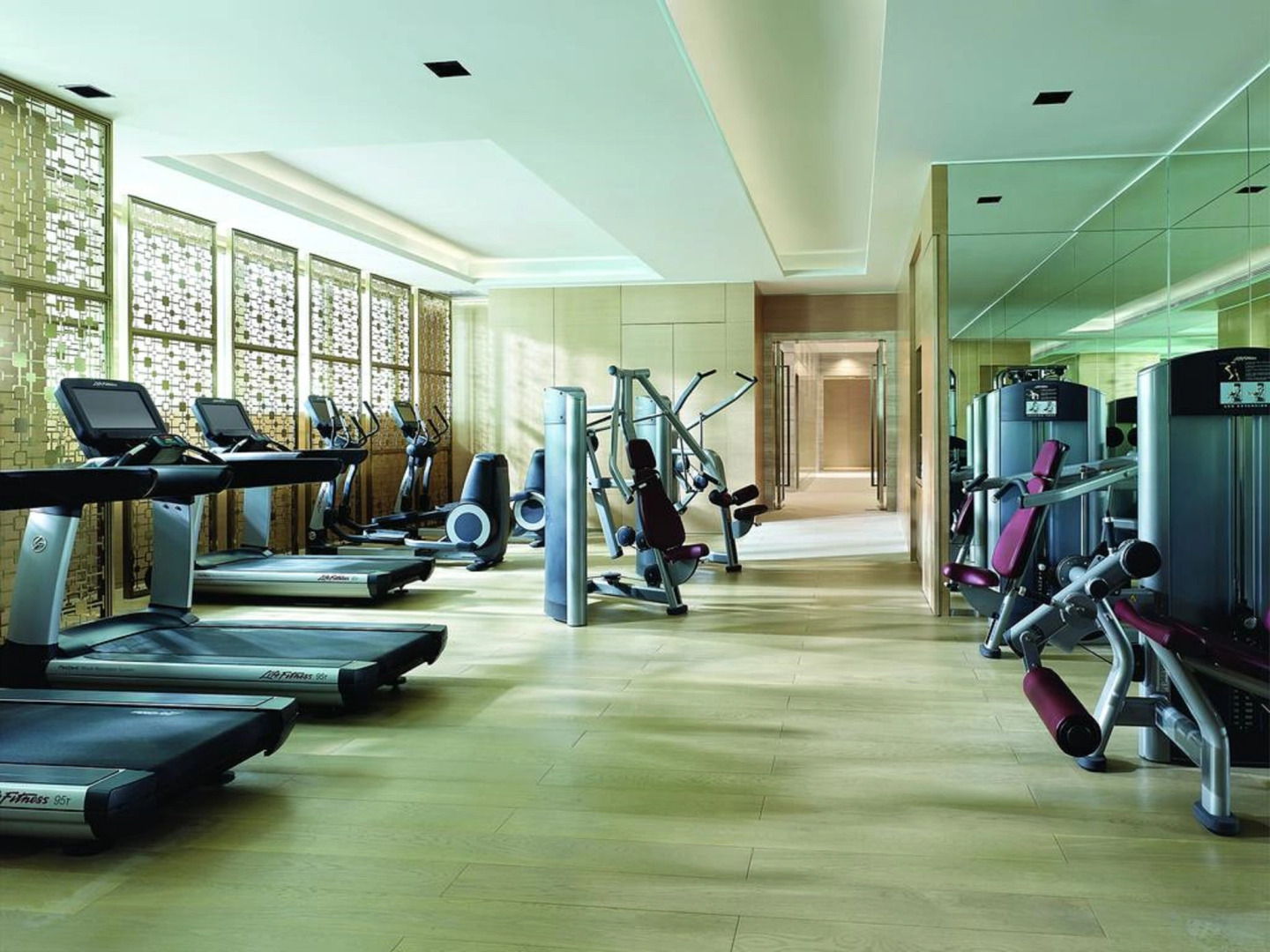 Langham Place, Guangzhou