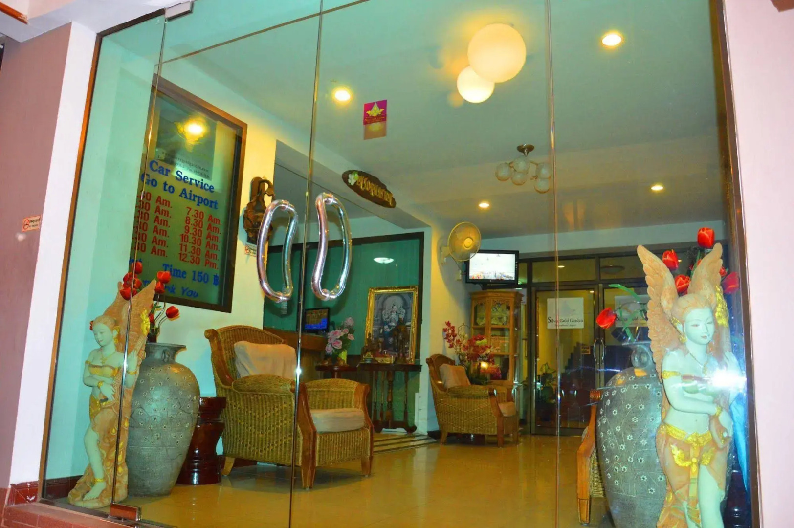 Silver Gold Garden Suvarnabhumi Airport Hotel