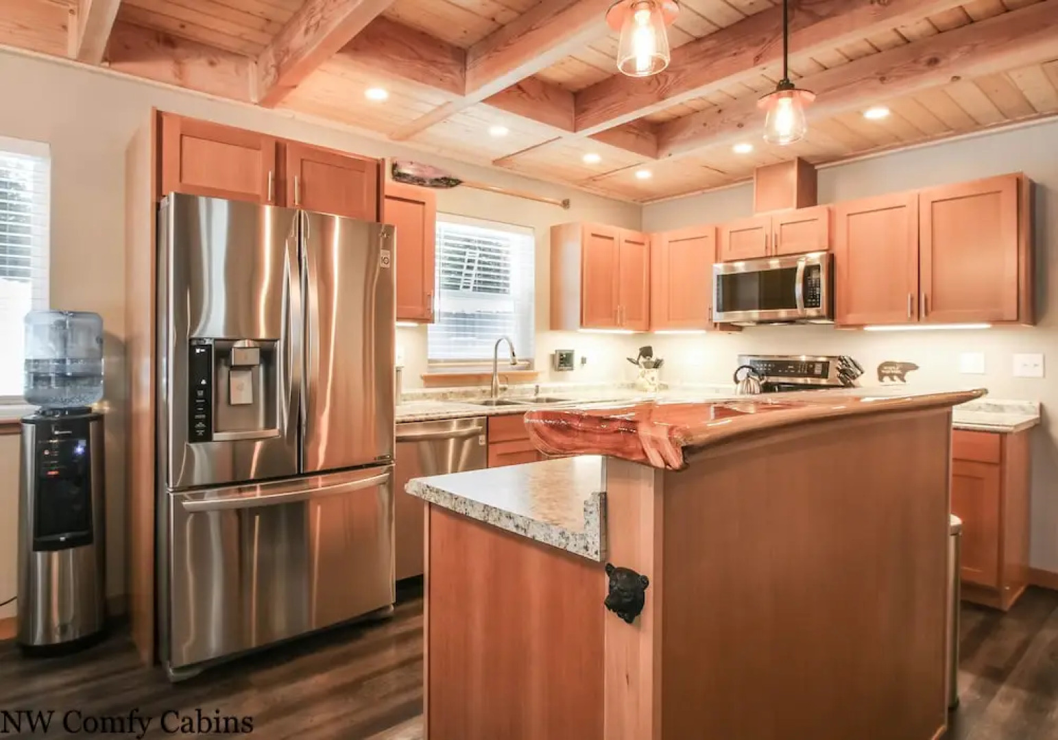 Compass Cabin Holiday home 2 NW Comfy Cabins