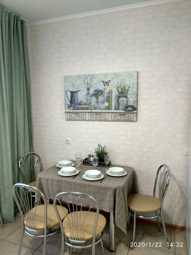 Две Подушки на улице Дуки 71