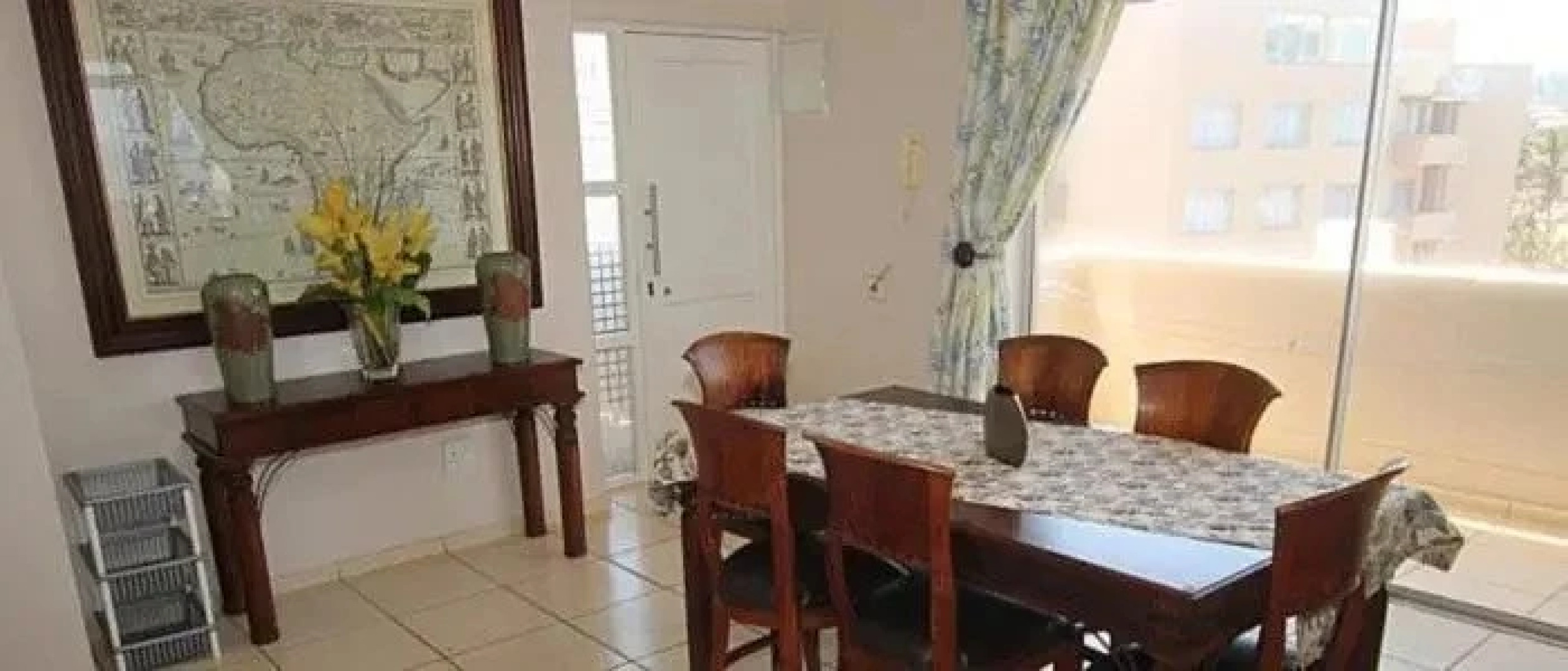 101 B Santorini, Margate