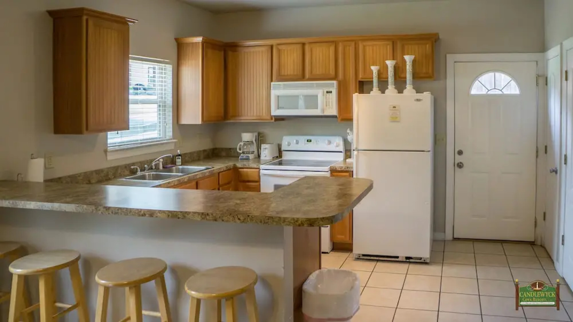 Candlewyck Cove Resort