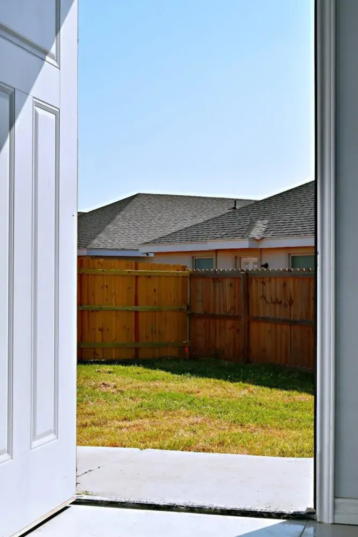 Beautiful Apartment 9 min to Mercedes Outlets