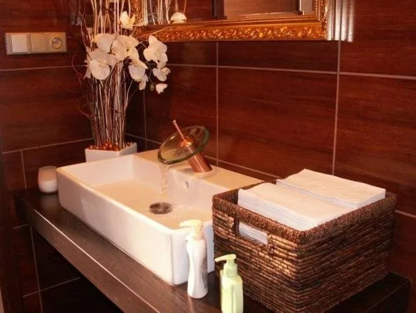 Cartellone Appartamento Hotel