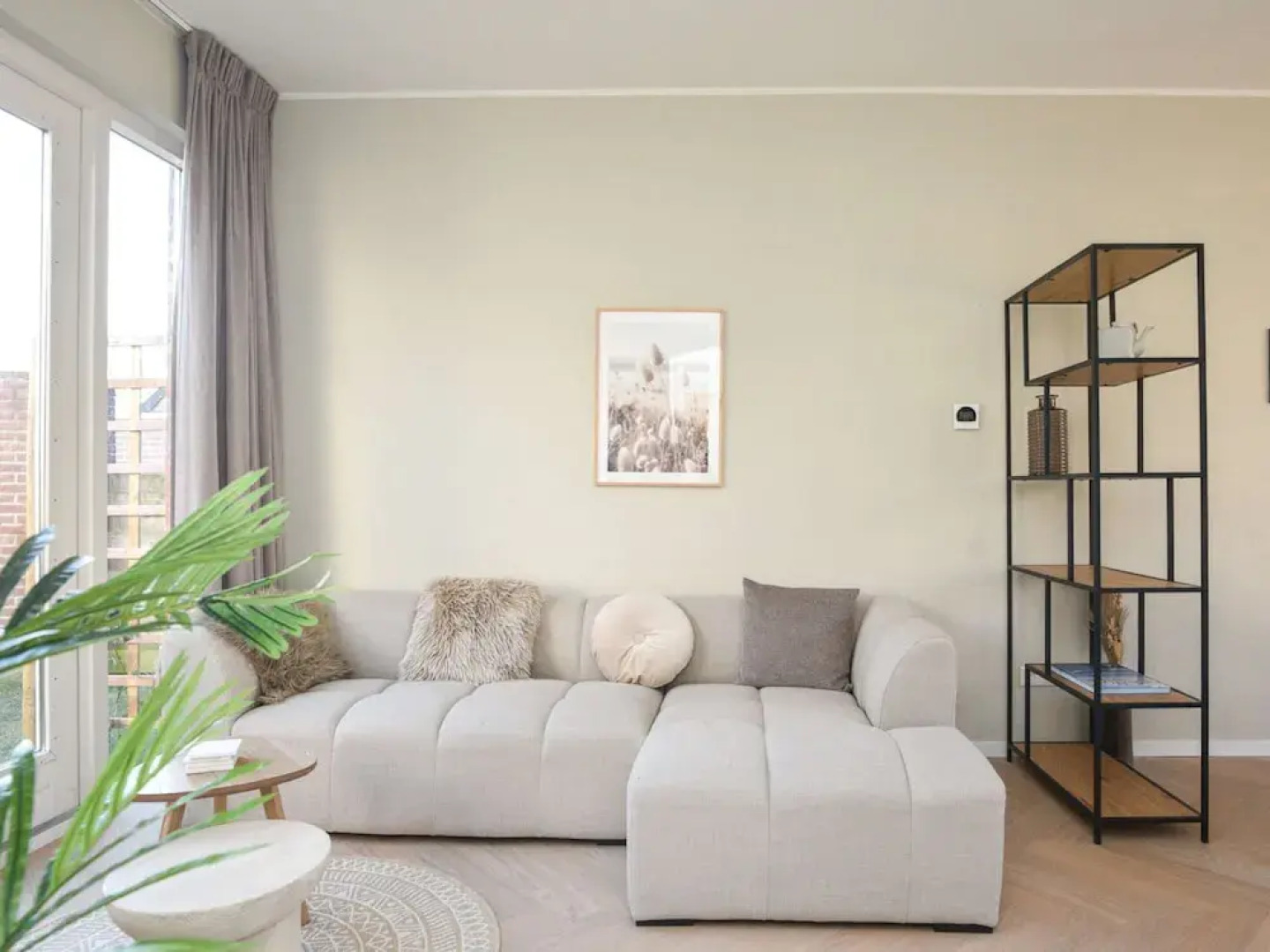 Holiday Home in Vrouwenpolder Near Beach