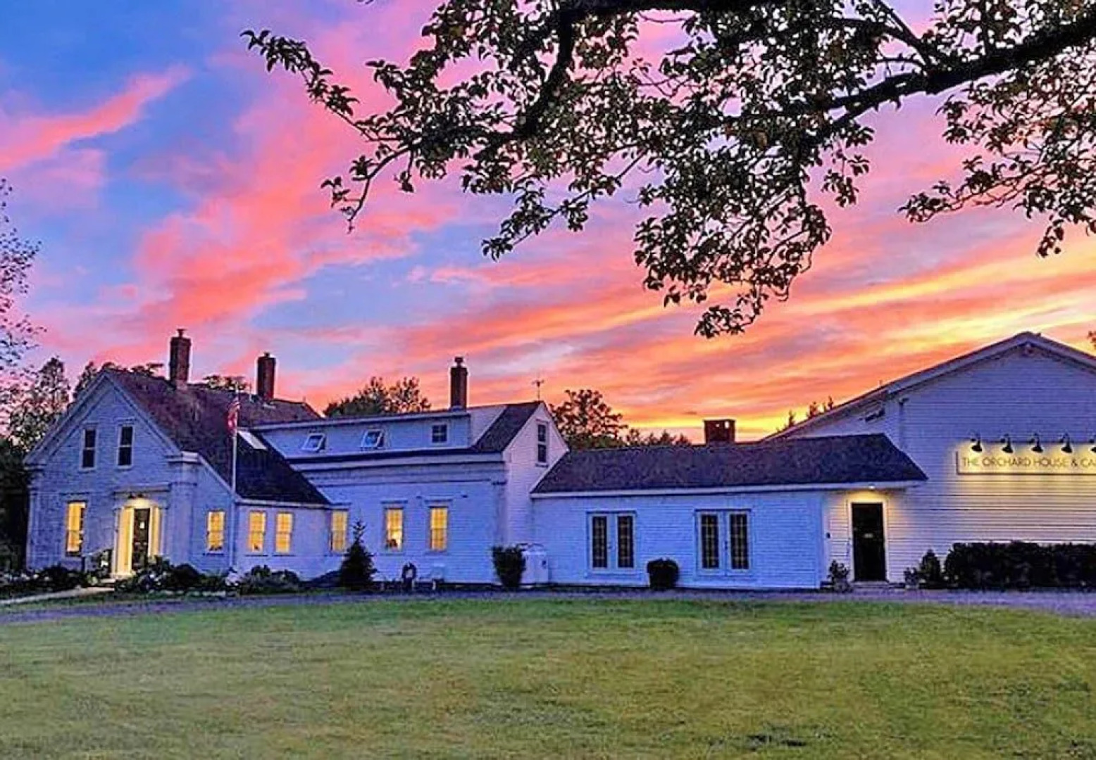 The Orchard House: Inn, Ice Cream, Cafe