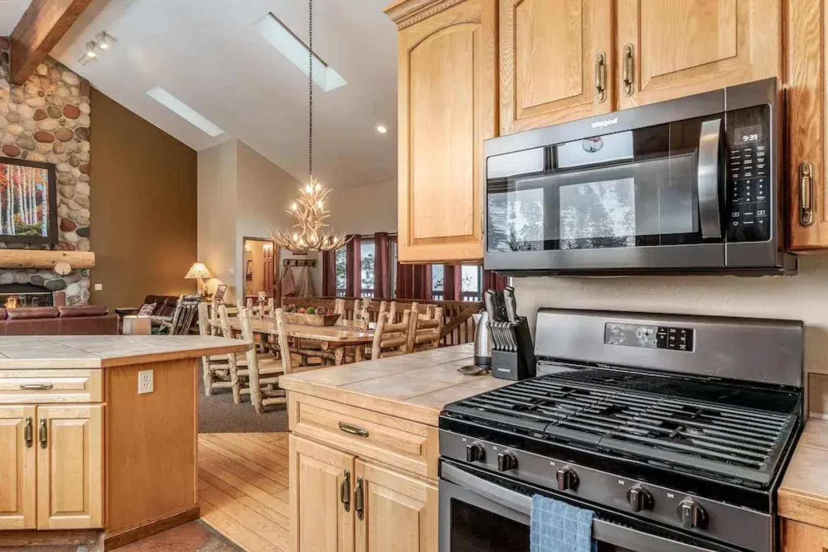 Estes Escape -- Ev #6071 5 Bedroom Home by RedAwning