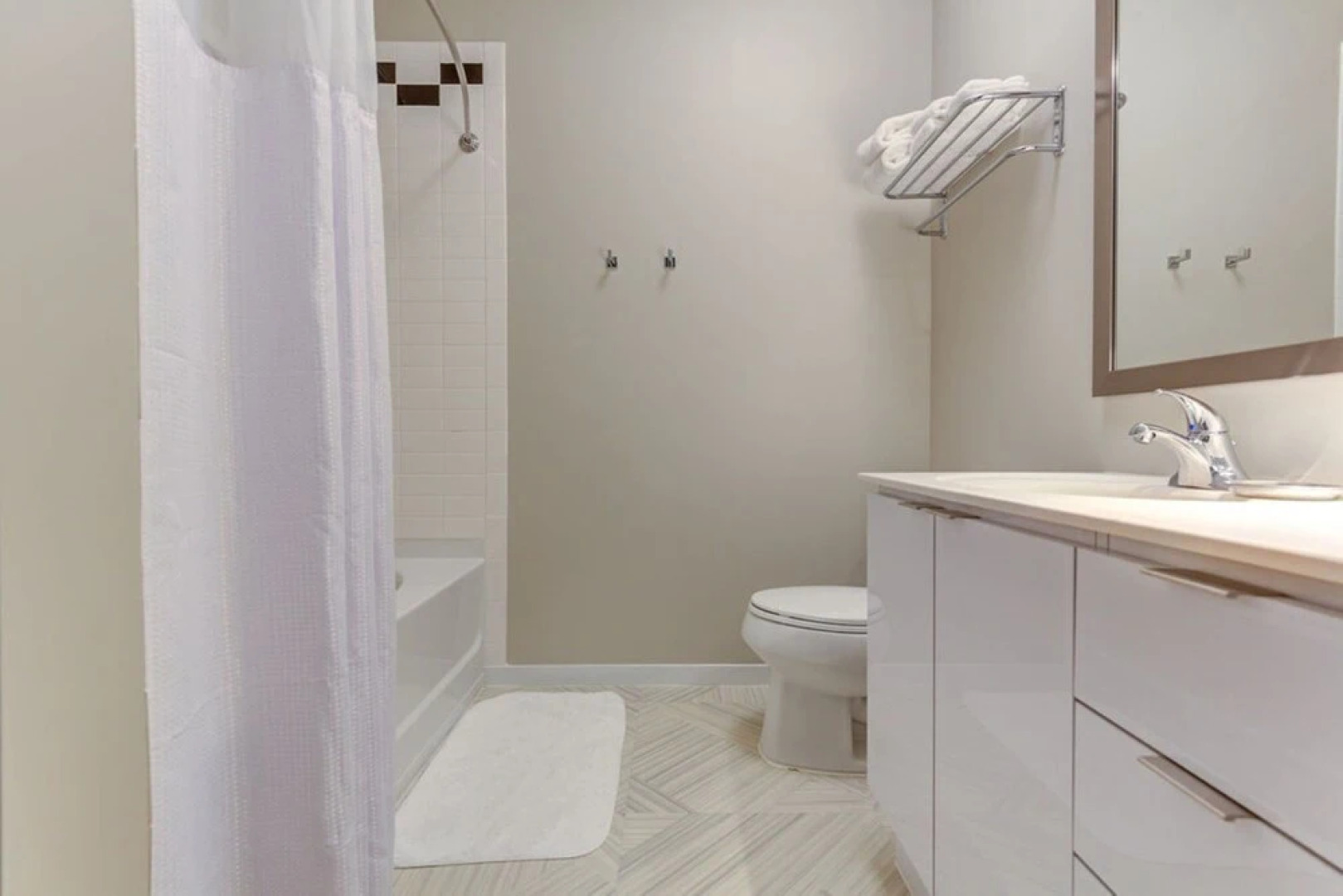 Global Luxury Suites in Downtown Cincinnati