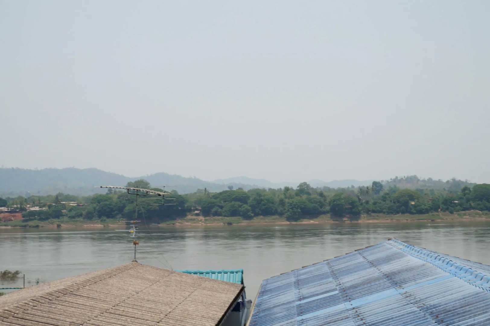 Sri Chiangkhan Hotel