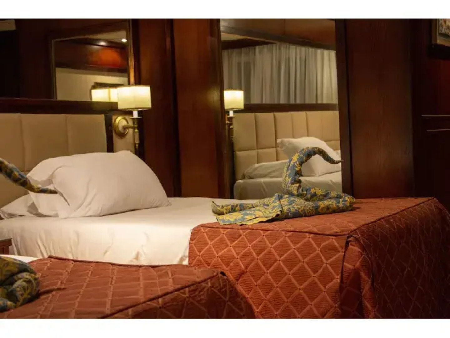 MS Nubian Sea Lake Cruise