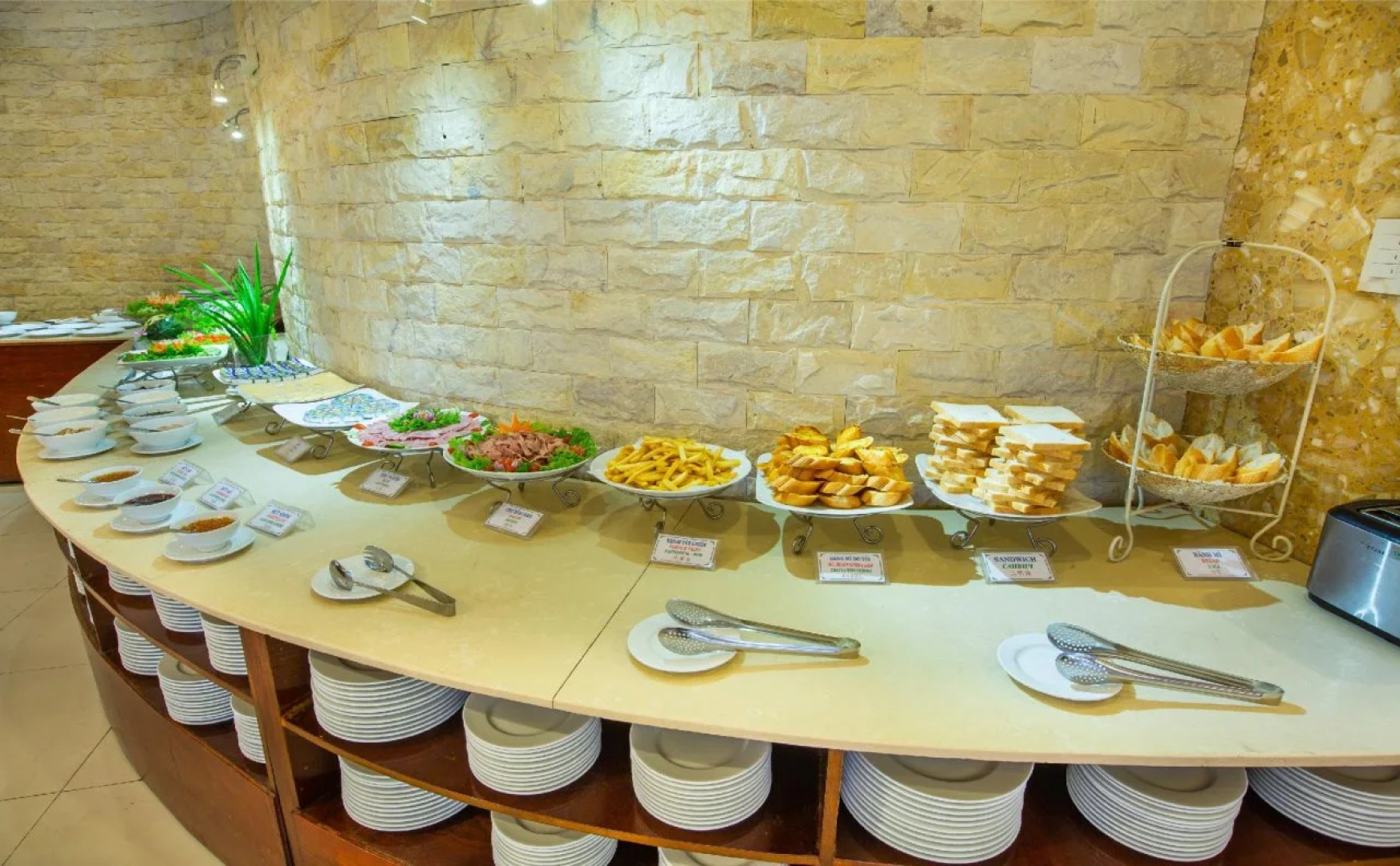 Hoa Binh Phu Quoc Hotel