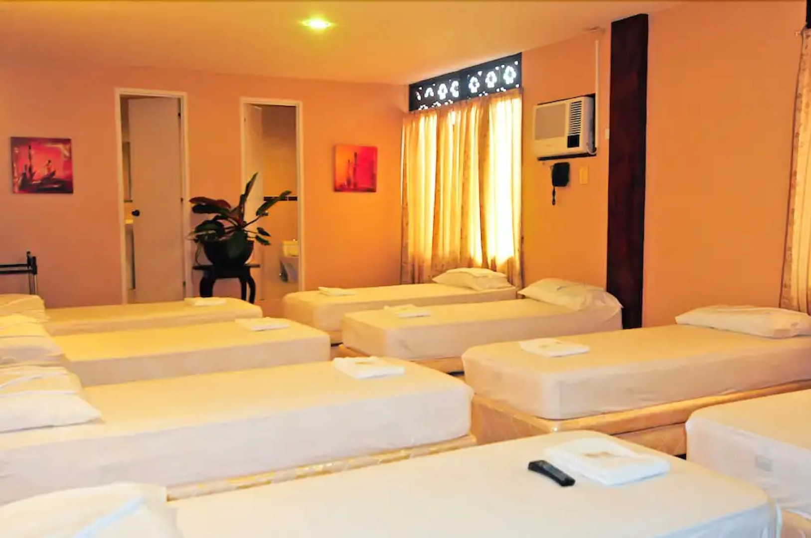 Royal Coast Tourist Inn and Restaurant