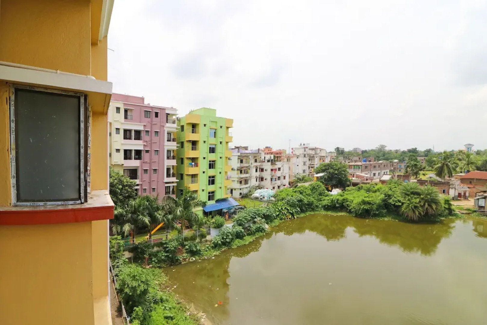 OYO 15901 Maa Tara Palace