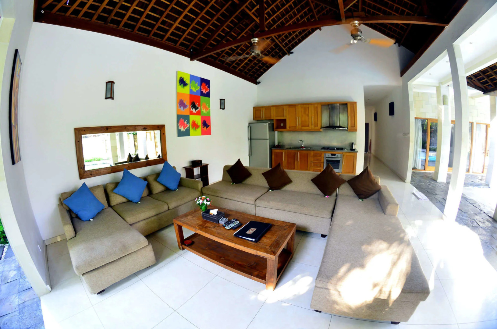 Gili Luxury Villa