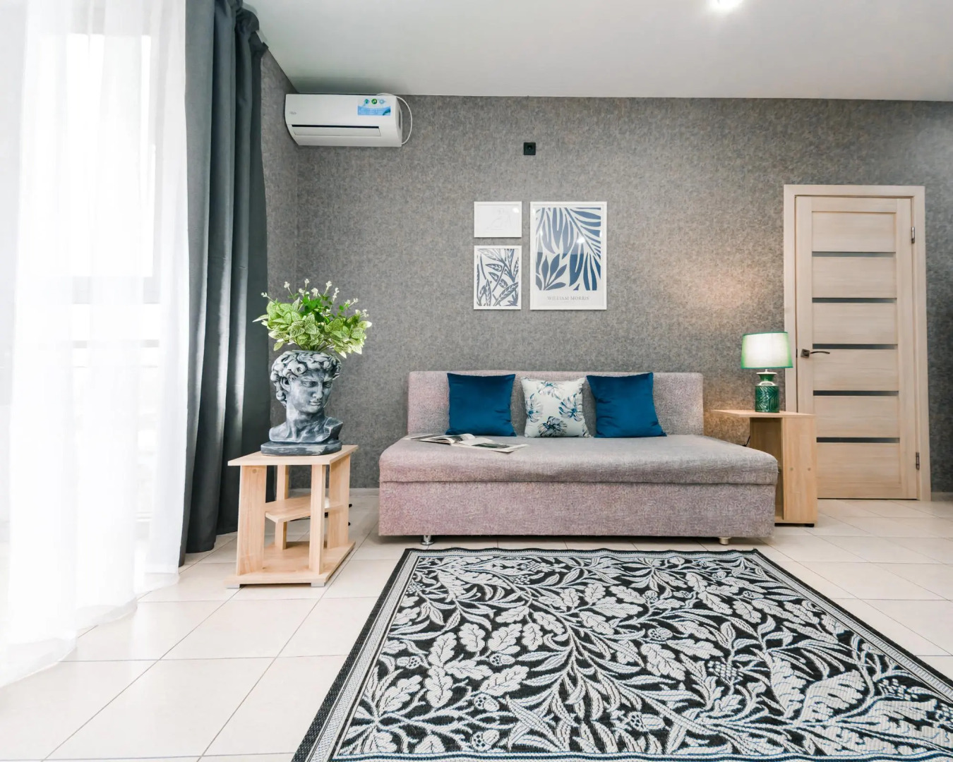 B-Flats (Би-Флэтс) на улице Владимирская