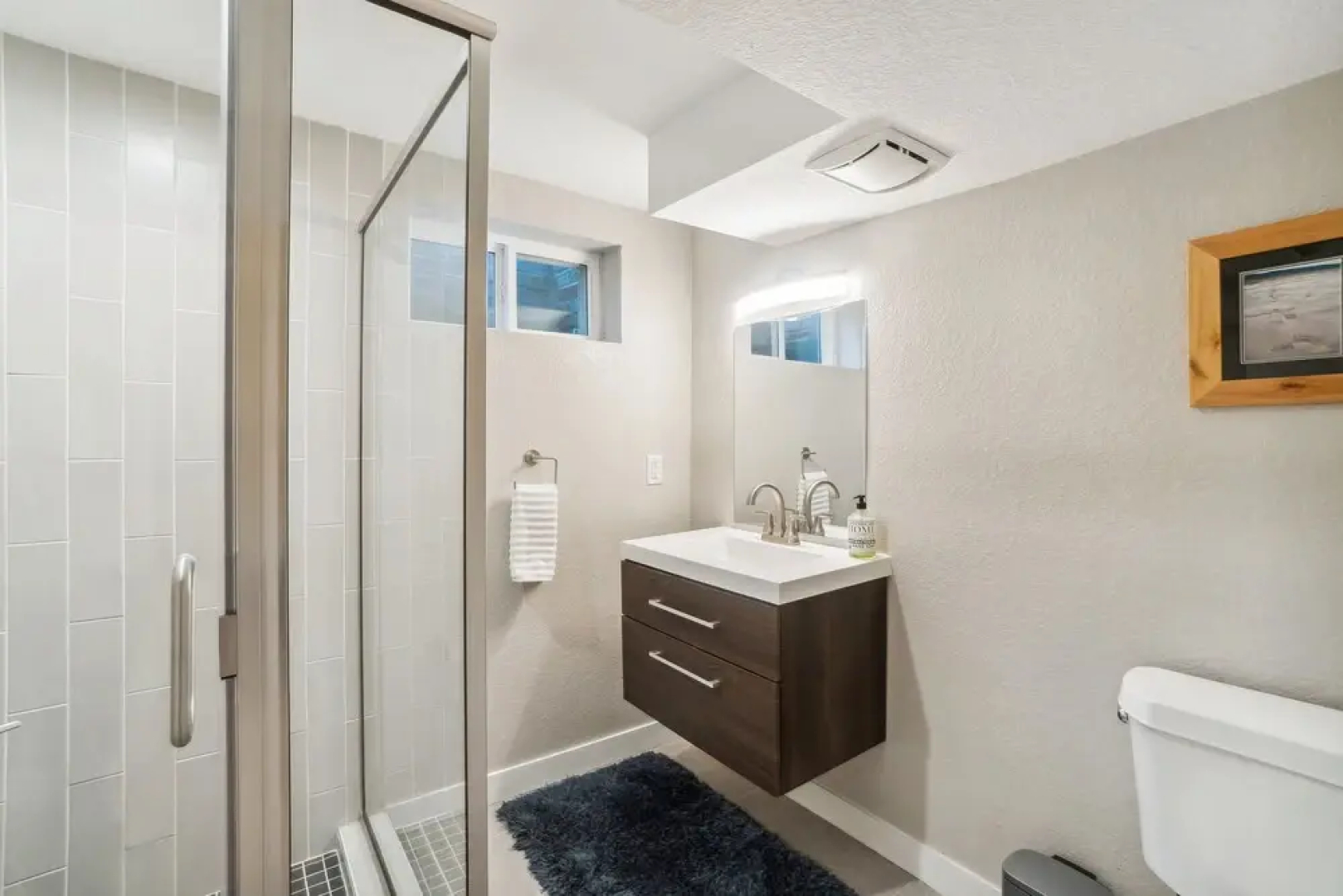 Lovely Centennial Home - 1 Mi to Southglenn Mall!