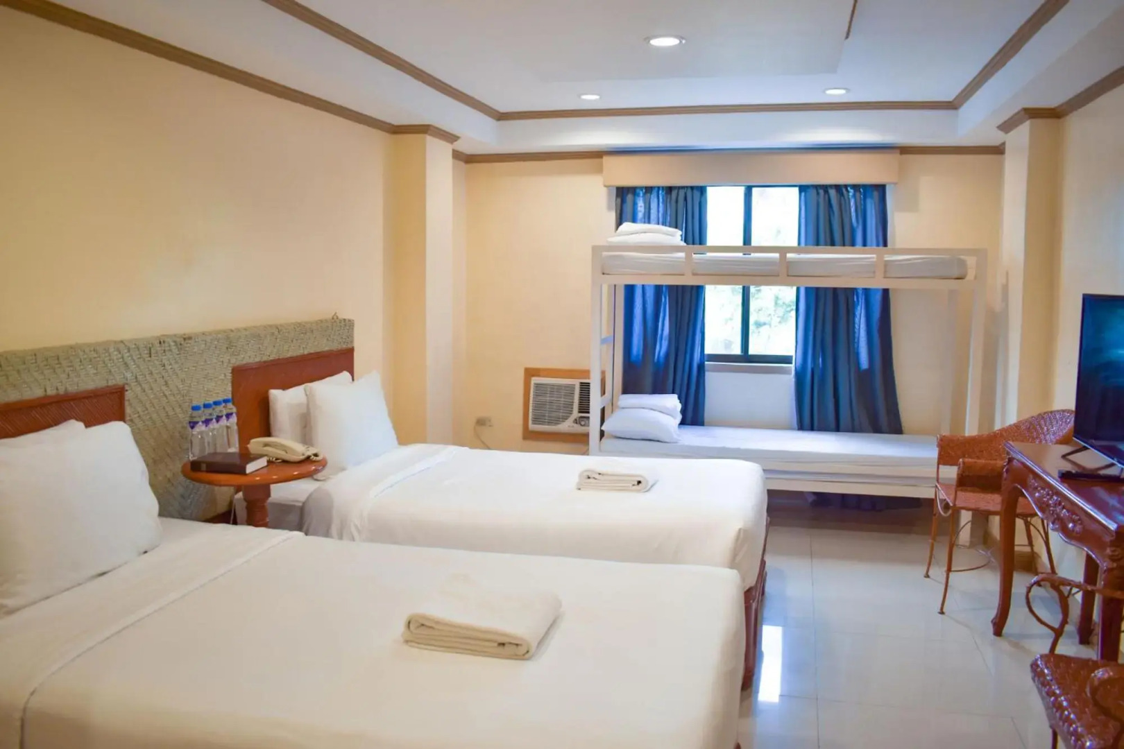 Whiterock Beach Hotel + Waterpark